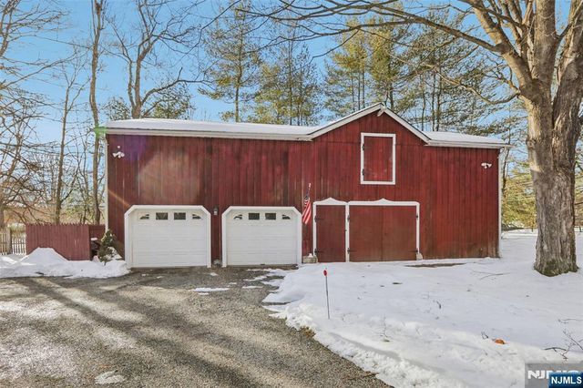 164 E Saddle River Road, Saddle River, NJ 07458