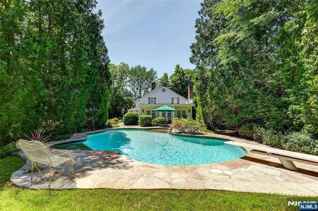 164 E Saddle River Road, Saddle River, NJ 07458