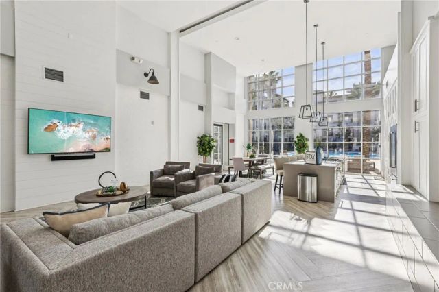 1154 Scholarship, Irvine, CA 92612