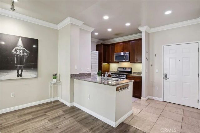 1154 Scholarship, Irvine, CA 92612