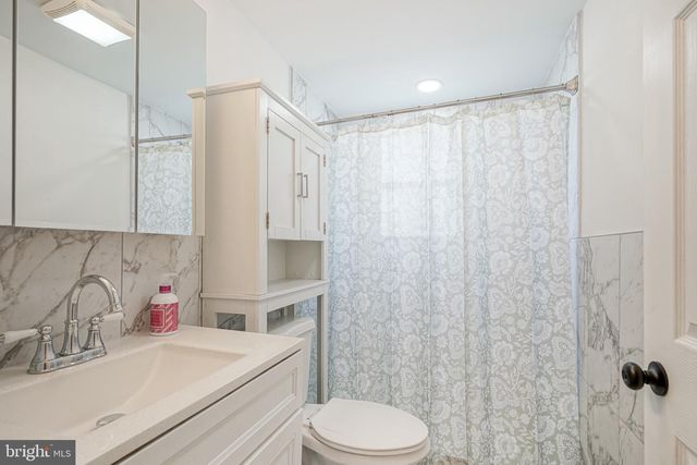 8137 HOLMAN AVE, Pennsauken, NJ 08110
