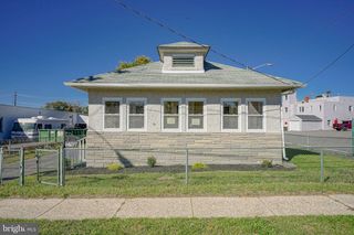 8137 HOLMAN AVE, Pennsauken, NJ 08110