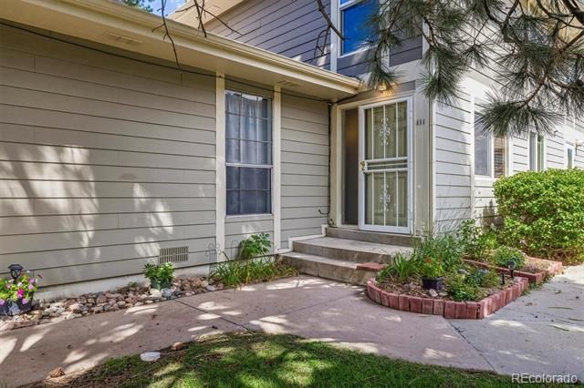 1250 S Monaco Street Parkway 111, Denver, CO 80224