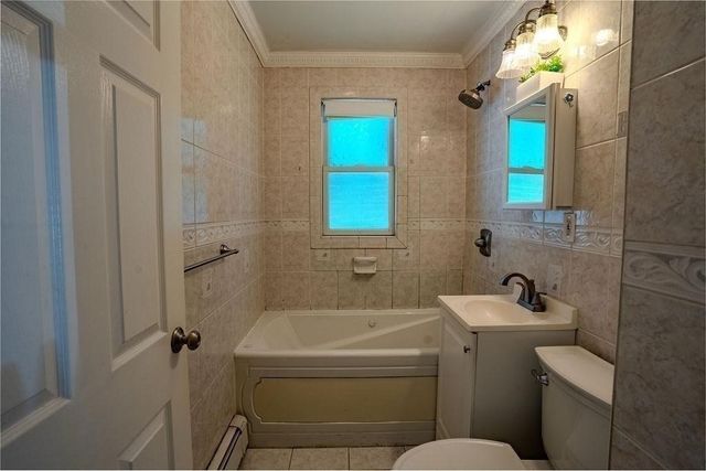 42 Lannon Ave, Dracut, MA 01826