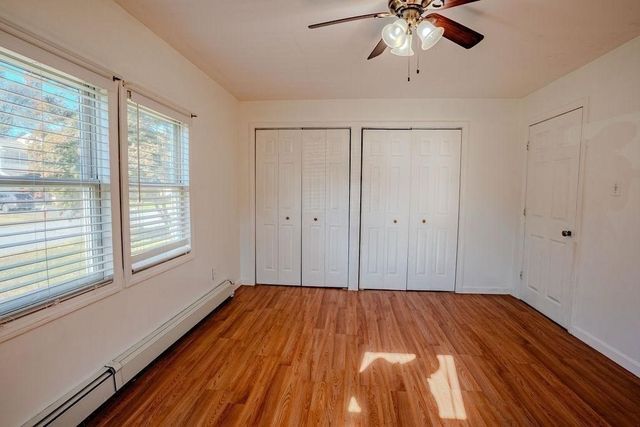 42 Lannon Ave, Dracut, MA 01826