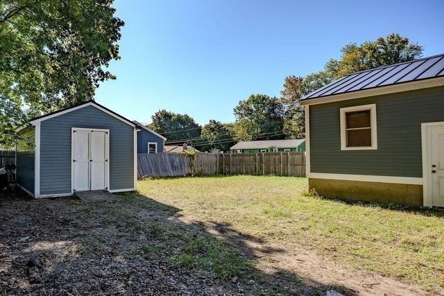 42 Lannon Ave, Dracut, MA 01826