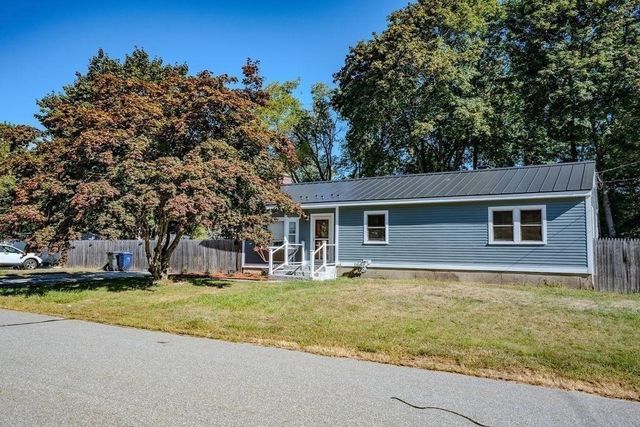 42 Lannon Ave, Dracut, MA 01826