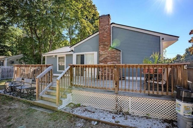 42 Lannon Ave, Dracut, MA 01826