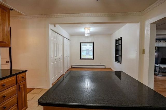 42 Lannon Ave, Dracut, MA 01826