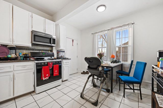 605 Michigan AVENUE, South Milwaukee, WI 53172