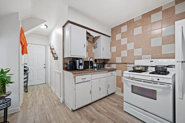 605 Michigan AVENUE, South Milwaukee, WI 53172