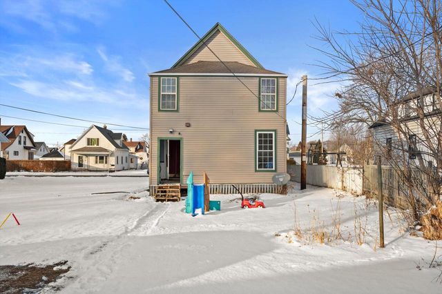 605 Michigan AVENUE, South Milwaukee, WI 53172