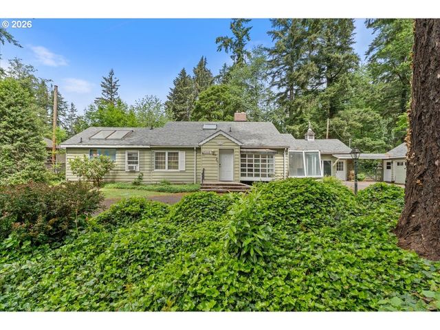 5335 Sw MADRONA St, Lake Oswego, OR 97035