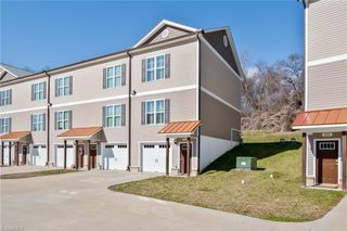 611 Riverside Drive, Mount Airy, NC 27030