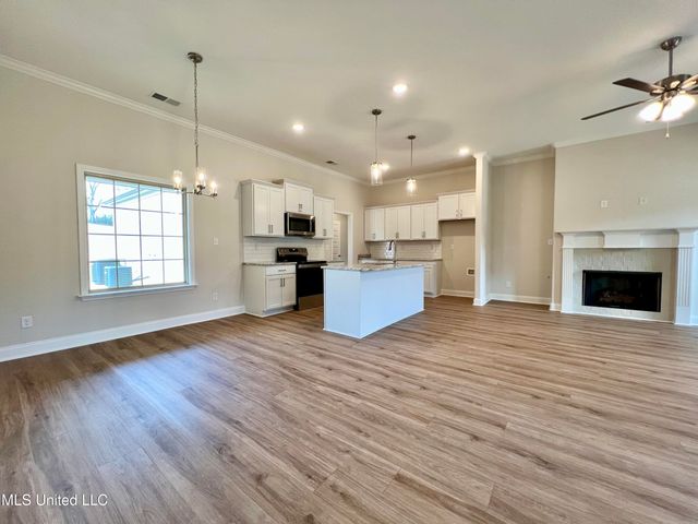 2233 Scott Meadows Lane, Hernando, MS 38632