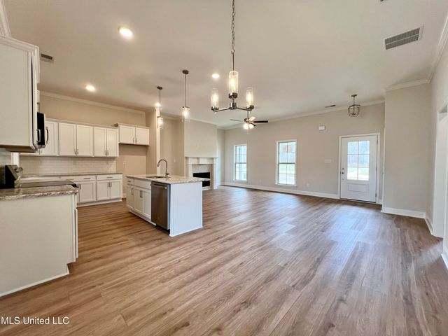 2233 Scott Meadows Lane, Hernando, MS 38632