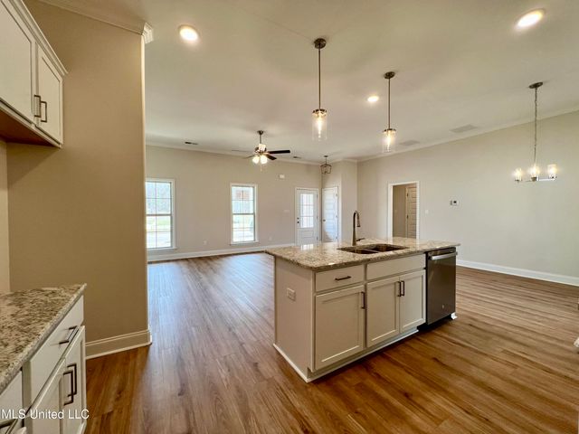 2233 Scott Meadows Lane, Hernando, MS 38632