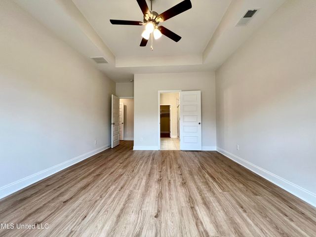 2233 Scott Meadows Lane, Hernando, MS 38632