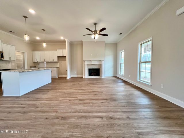 2233 Scott Meadows Lane, Hernando, MS 38632