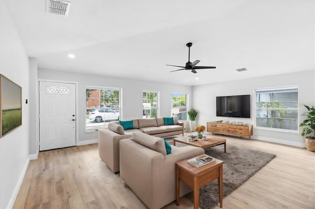 2019 E SEWARD STREET, Tampa, FL 33604