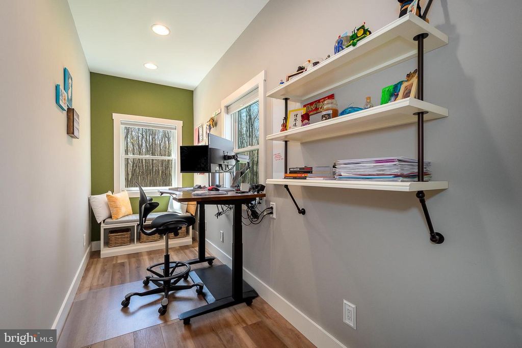 Image 35 of property listing at 170 CHERRYWOOD DR, Oakland, MD 21550