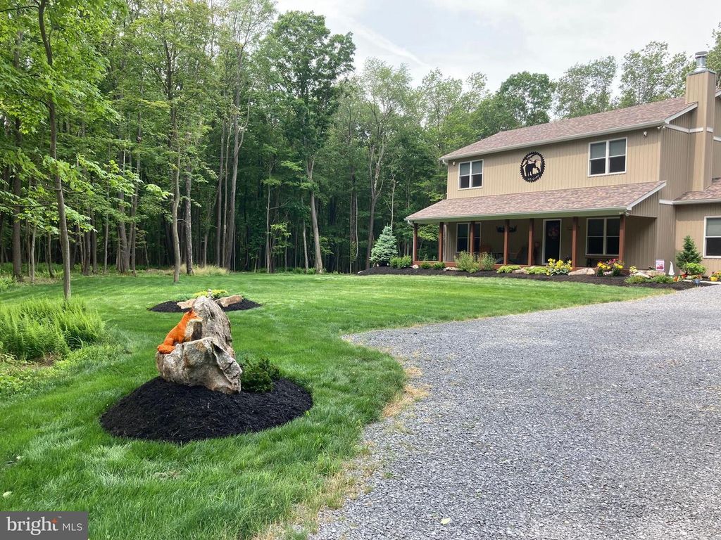 Image 52 of property listing at 170 CHERRYWOOD DR, Oakland, MD 21550