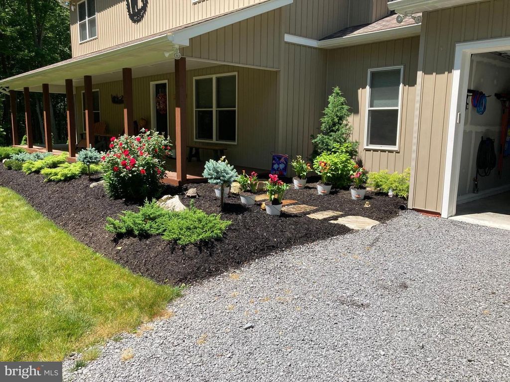 Image 59 of property listing at 170 CHERRYWOOD DR, Oakland, MD 21550