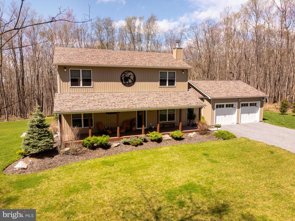 Image 64 of property listing at 170 CHERRYWOOD DR, Oakland, MD 21550