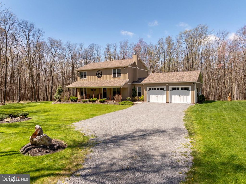 Image 65 of property listing at 170 CHERRYWOOD DR, Oakland, MD 21550