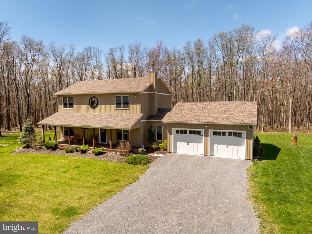 Image 66 of property listing at 170 CHERRYWOOD DR, Oakland, MD 21550