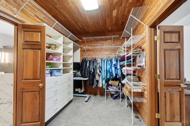 6040 Countrymeadow Lane, Green Twp, OH 45233