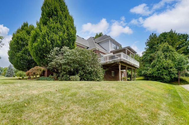 6040 Countrymeadow Lane, Green Twp, OH 45233