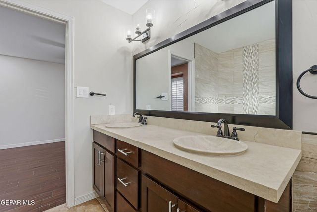 2709 N COPIA Street, El Paso, TX 79930