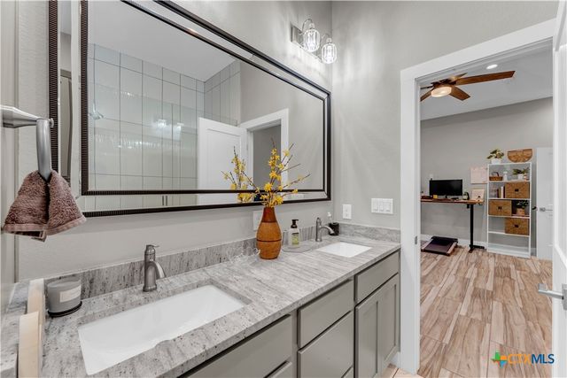 824 Woodland Hills Drive, Marble Falls, TX 78654