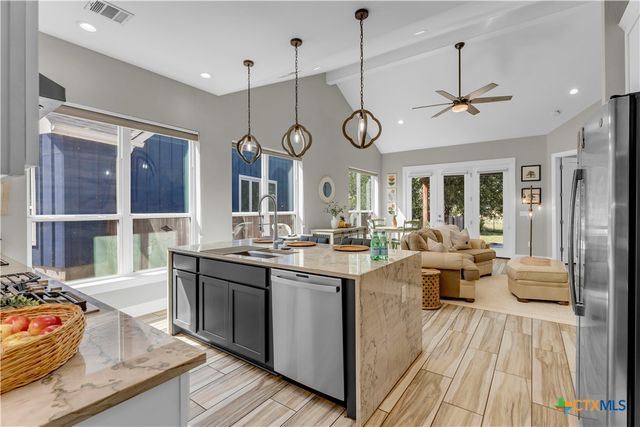 824 Woodland Hills Drive, Marble Falls, TX 78654