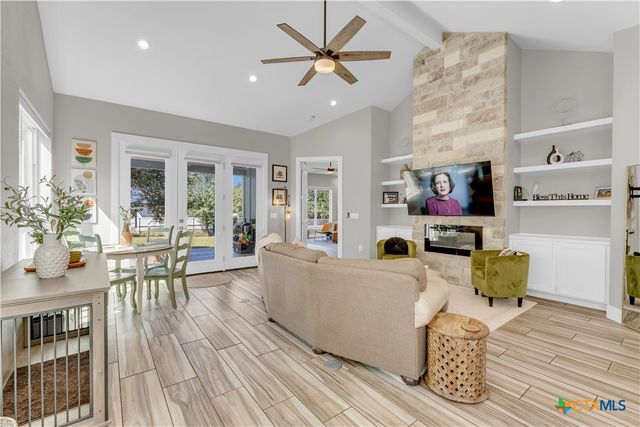 824 Woodland Hills Drive, Marble Falls, TX 78654