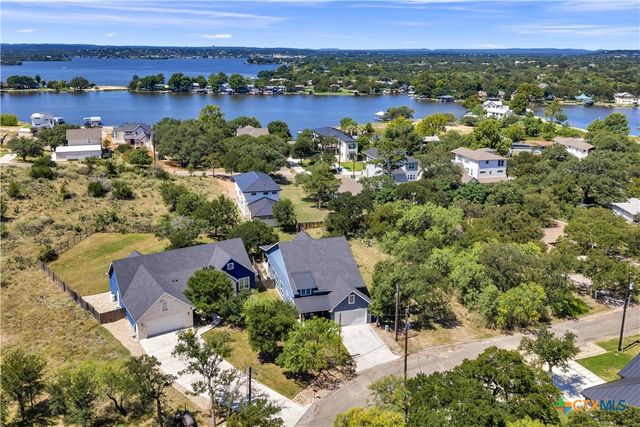 824 Woodland Hills Drive, Marble Falls, TX 78654