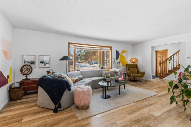 4396 Snail Lake Court W, Shoreview, MN 55126