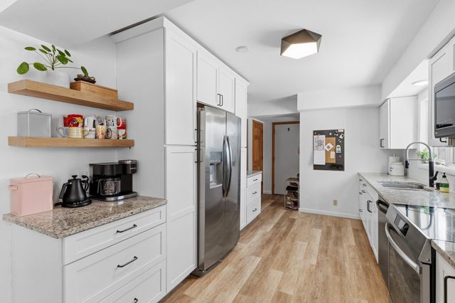 4396 Snail Lake Court W, Shoreview, MN 55126