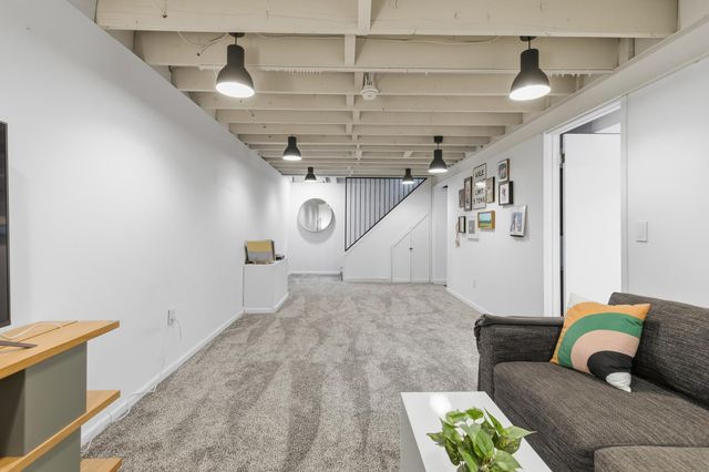 4396 Snail Lake Court W, Shoreview, MN 55126