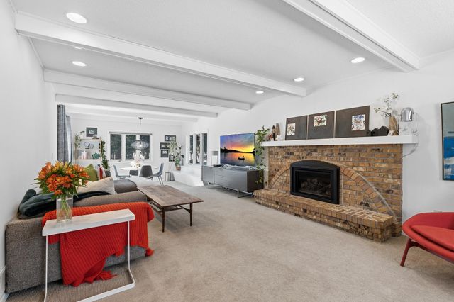 4396 Snail Lake Court W, Shoreview, MN 55126