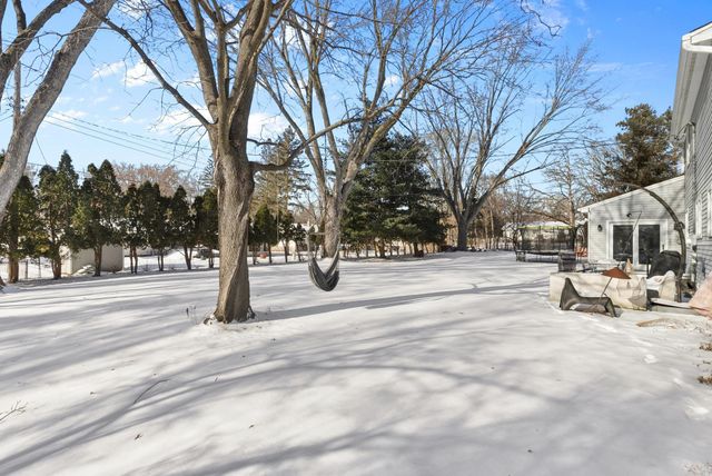 4396 Snail Lake Court W, Shoreview, MN 55126