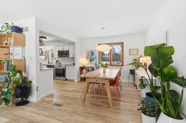 4396 Snail Lake Court W, Shoreview, MN 55126