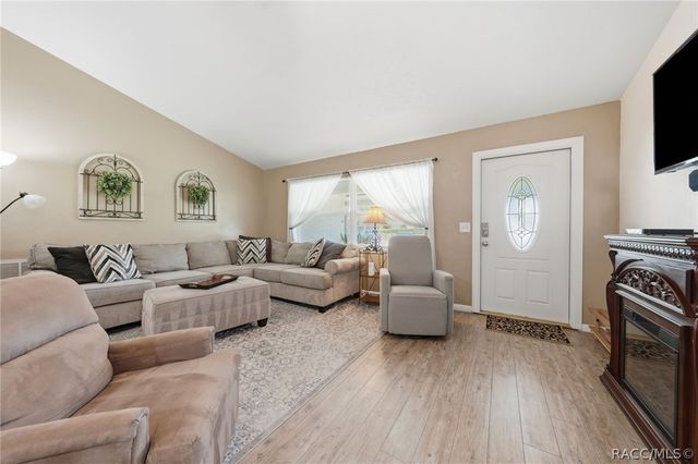 42 S J Kellner Boulevard, Beverly Hills, FL 34465