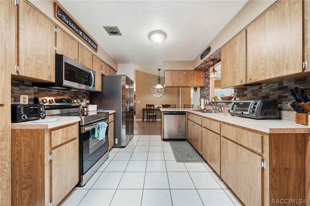 42 S J Kellner Boulevard, Beverly Hills, FL 34465