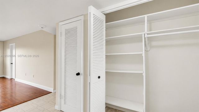 2811 N Pine Island Road 302, Sunrise, FL 33322