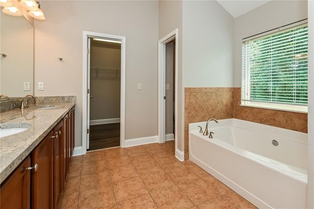 3565 Flycatcher Way, Duluth, GA 30097