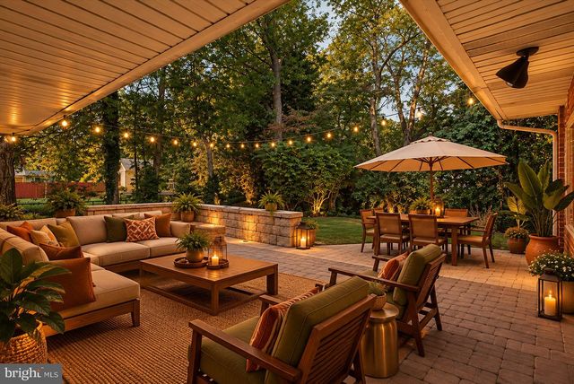 6216 YELLOWSTONE DR, Alexandria, VA 22312