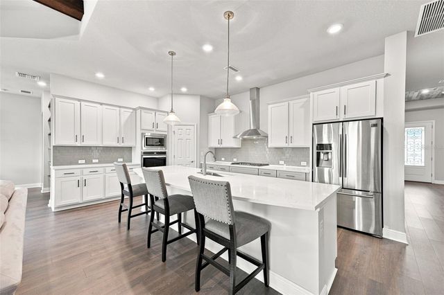5335 SILVER SUN DRIVE, Apollo Beach, FL 33572