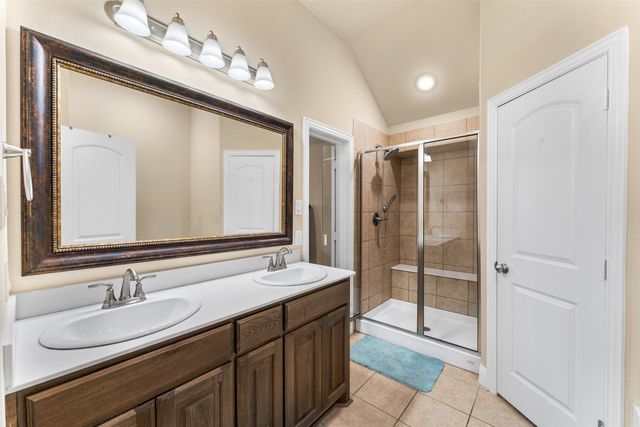 345 Pecos Drive, Crandall, TX 75114